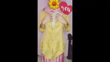 Live Ukhti Kebaya Hijab Pink Menggoda Penonton